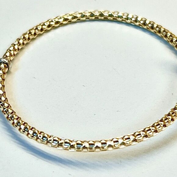 14K Gold Popcorn Small Bypass Bangle - Picture 5 of 9